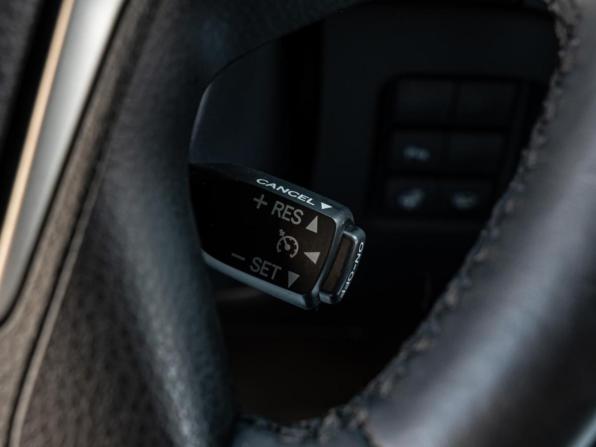 Toyota Land Cruiser Prado 150 Series Рестайлинг 2 с пробегом 2019 года, цена 5 090 000 рублей, 115662 км, внедорожник, Автокод Объявления