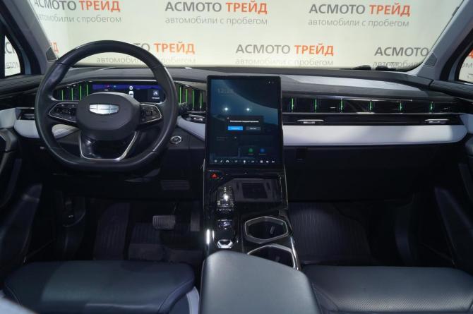 Geely Atlas II с пробегом 2023 года, цена 2 640 000 рублей, 28000 км, внедорожник, Автокод Объявления