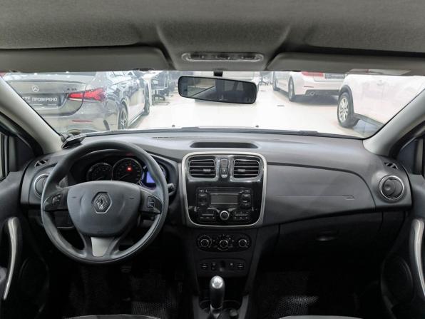 Renault Logan II с пробегом 2015 года, цена 599 000 рублей, 153759 км, седан, Автокод Объявления