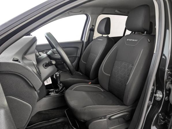 Renault Sandero II Рестайлинг с пробегом 2019 года, цена 1 150 000 рублей, 143318 км, хэтчбек, Автокод Объявления