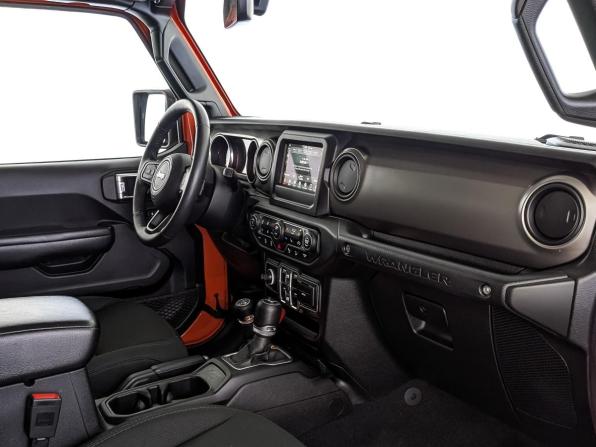 Jeep Wrangler IV (JL) с пробегом 2018 года, цена 4 100 000 рублей, 34003 км, внедорожник, Автокод Объявления