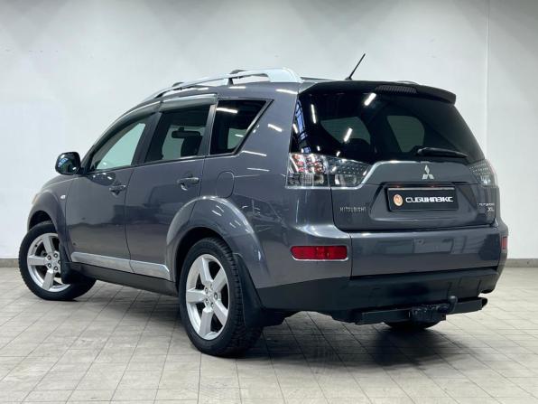 Mitsubishi Outlander II с пробегом 2008 года, цена 1 150 000 рублей, 305185 км, внедорожник, Автокод Объявления