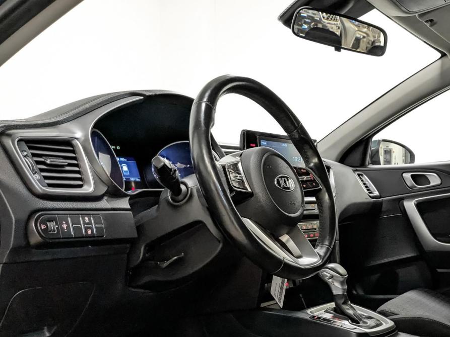 Kia Ceed III Санкт-Петербург  - изображение 15