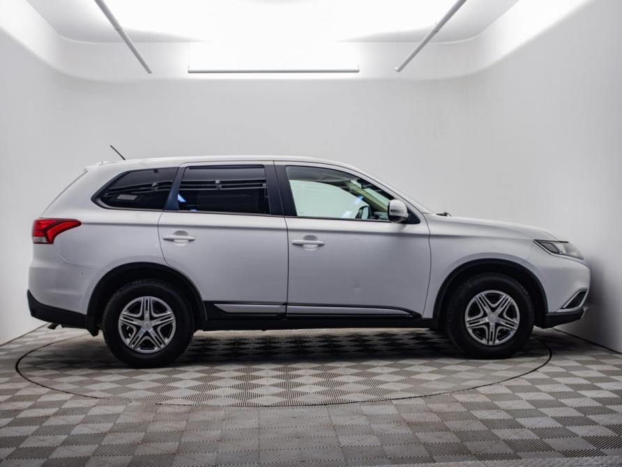 Mitsubishi Outlander III Рестайлинг 2 Москва  - изображение 4