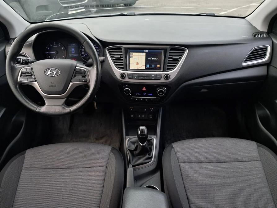 Hyundai Solaris II Санкт-Петербург  - изображение 8