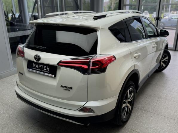 Toyota RAV4 IV (XA40) Рестайлинг с пробегом 2017 года, цена 2 125 000 рублей, 140863 км, внедорожник, Автокод Объявления