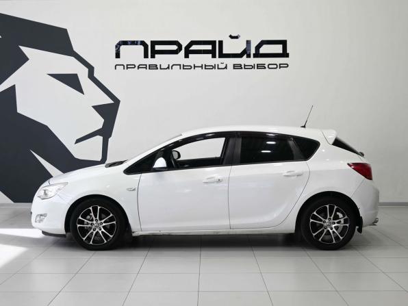 Opel Astra J с пробегом 2011 года, цена 779 900 рублей, 170756 км, хэтчбек, Автокод Объявления