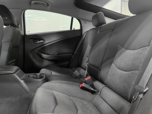 Chevrolet Volt II с пробегом 2016 года, цена 1 850 000 рублей, 129500 км, хэтчбек, Автокод Объявления