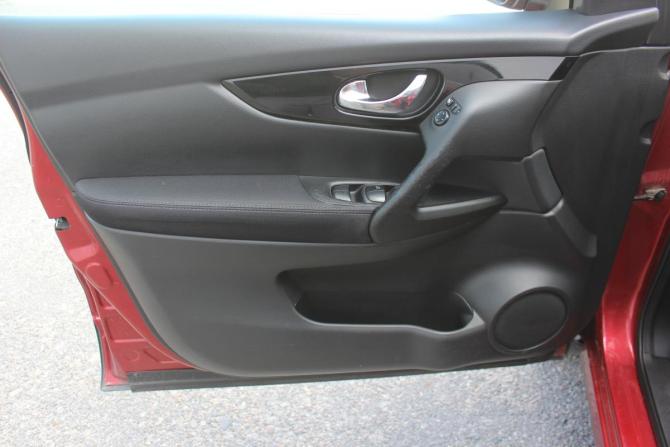 Nissan Qashqai II с пробегом 2015 года, цена 1 527 000 рублей, 151499 км, внедорожник, Автокод Объявления