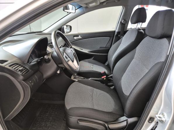 Hyundai Solaris I с пробегом 2013 года, цена 869 000 рублей, 107691 км, седан, Автокод Объявления