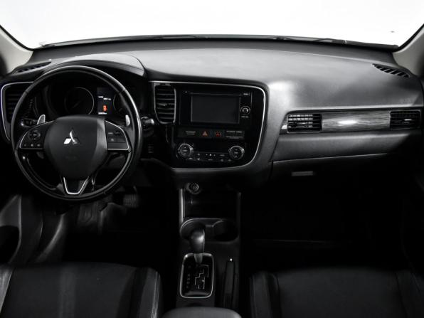 Mitsubishi Outlander III Рестайлинг 2 с пробегом 2016 года, цена 1 425 000 рублей, 259632 км, внедорожник, Автокод Объявления