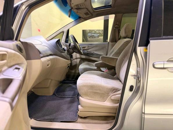 Toyota Estima II с пробегом 2003 года, цена 779 000 рублей, 354219 км, минивэн, Автокод Объявления