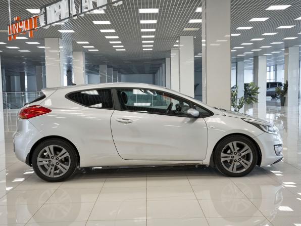 Kia Ceed II с пробегом 2013 года, цена 989 000 рублей, 153619 км, хэтчбек, Автокод Объявления