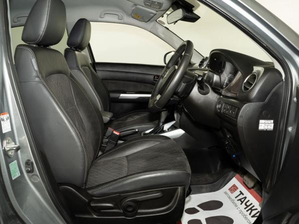 Suzuki Escudo IV Рестайлинг с пробегом 2019 года, цена 1 735 000 рублей, 146651 км, внедорожник, Автокод Объявления