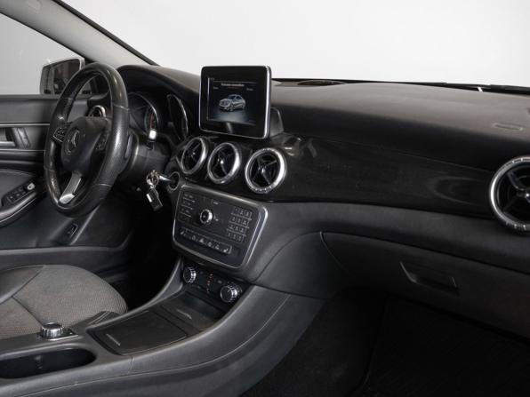 Mercedes-Benz CLA I (C117 X117) с пробегом 2015 года, цена 1 799 000 рублей, 167120 км, седан, Автокод Объявления