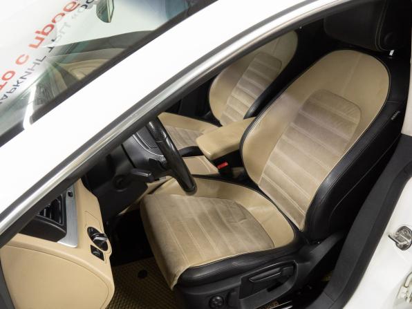 Volkswagen Passat CC I Рестайлинг с пробегом 2014 года, цена 1 369 000 рублей, 234000 км, седан, Автокод Объявления