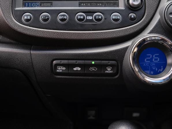 Honda Fit Shuttle I с пробегом 2012 года, цена 1 080 000 рублей, 174622 км, универсал, Автокод Объявления