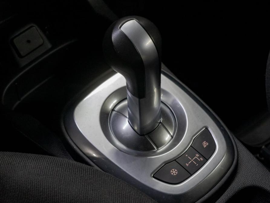 Opel Corsa D Рестайлинг II Тюмень  - изображение 11