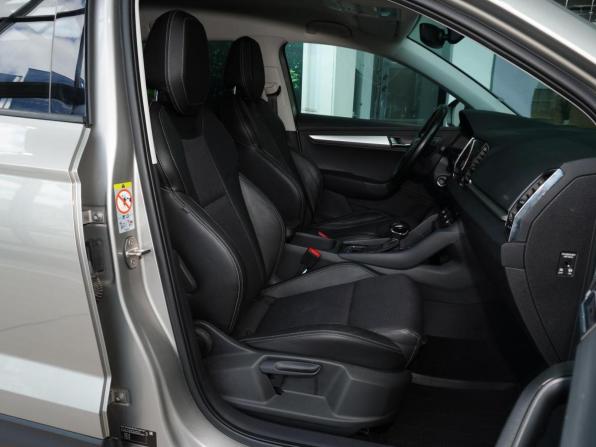 Skoda Karoq I с пробегом 2021 года, цена 2 598 000 рублей, 52158 км, внедорожник, Автокод Объявления