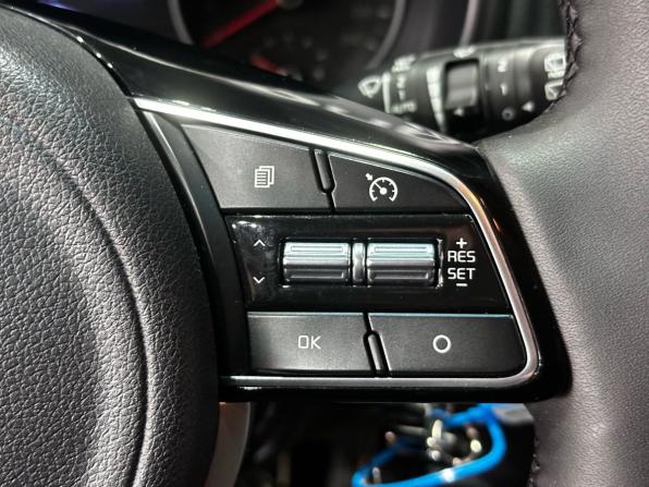 Kia Sportage IV Рестайлинг с пробегом 2019 года, цена 2 099 000 рублей, 68005 км, внедорожник, Автокод Объявления