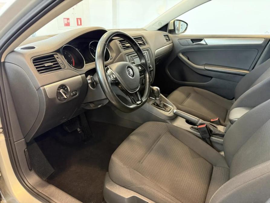 Volkswagen Jetta VI Рестайлинг Подольск  - изображение 7