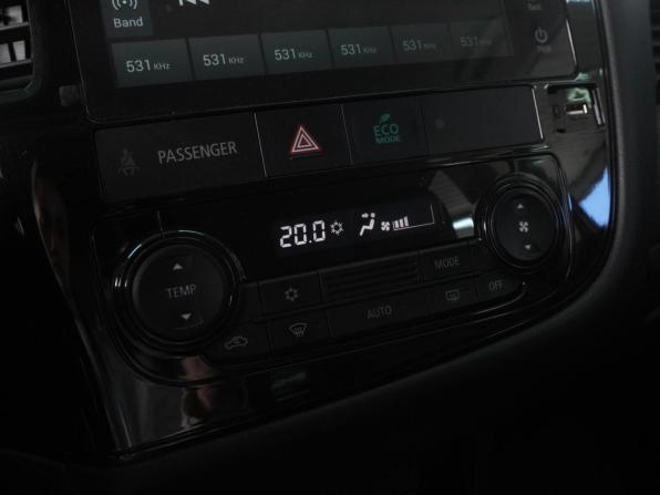 Mitsubishi Outlander III Рестайлинг 3 с пробегом 2022 года, цена 2 659 000 рублей, 11180 км, внедорожник, Автокод Объявления