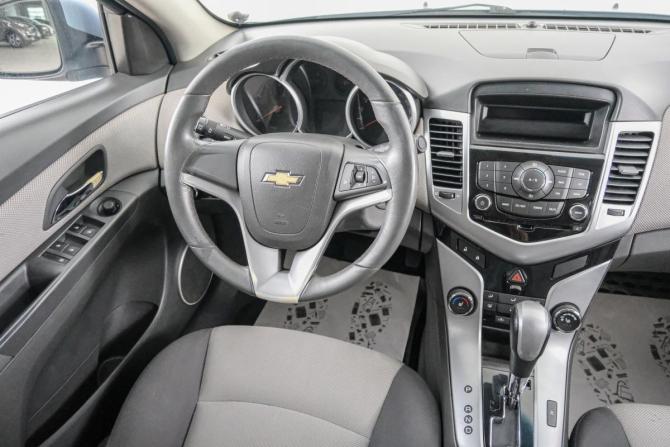 Chevrolet Cruze I с пробегом 2010 года, цена 649 000 рублей, 104530 км, седан, Автокод Объявления