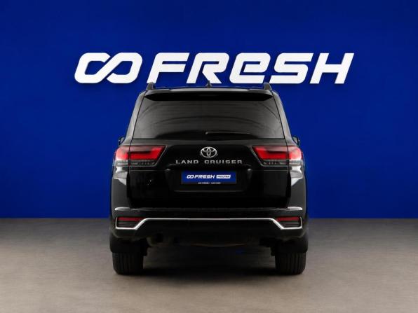 Toyota Land Cruiser 300 Series с пробегом 2021 года, цена 8 487 077 рублей, 155804 км, внедорожник, Автокод Объявления