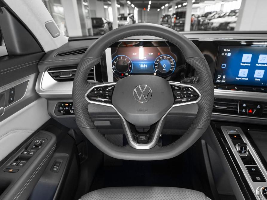 Volkswagen Tavendor I Рестайлинг Москва  - изображение 11