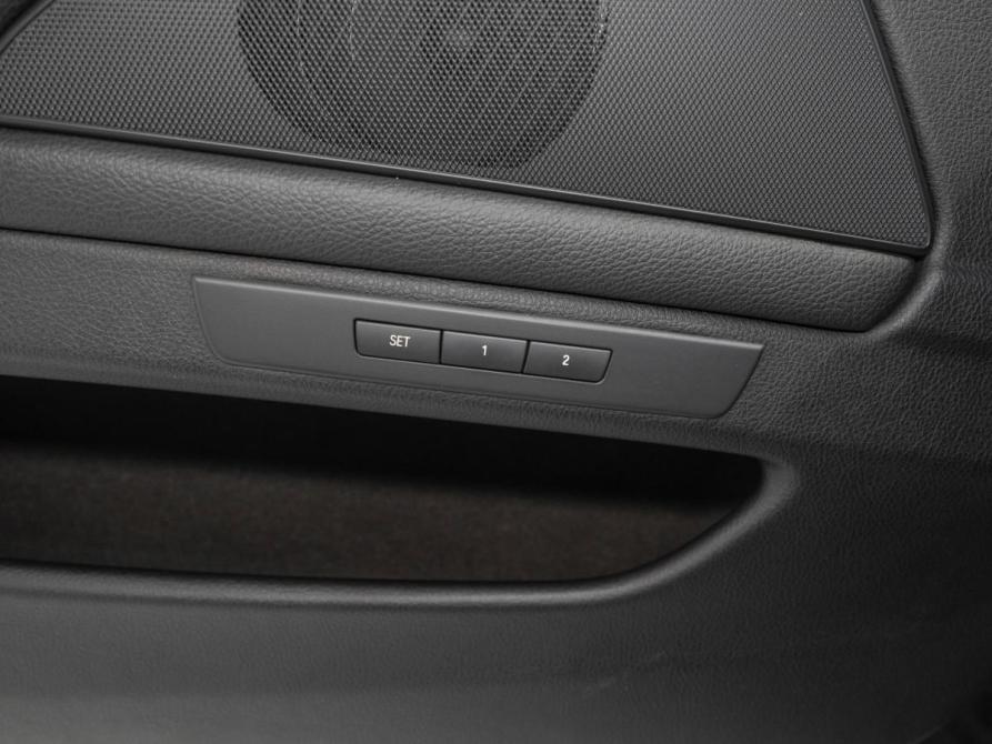BMW 5 серии VI (F10/F11/F07) Рестайлинг Москва  - изображение 18