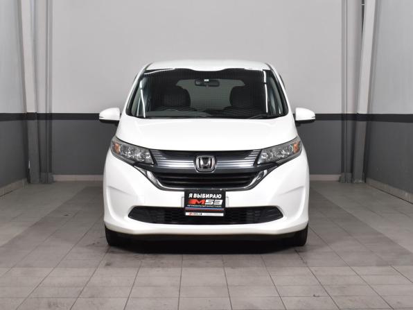 Honda Freed II с пробегом 2016 года, цена 1 249 995 рублей, 140899 км, компактвэн, Автокод Объявления