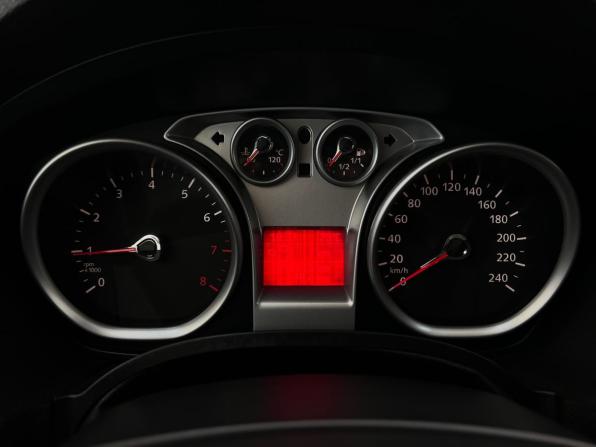 Ford Kuga I с пробегом 2010 года, цена 900 000 рублей, 254588 км, внедорожник, Автокод Объявления