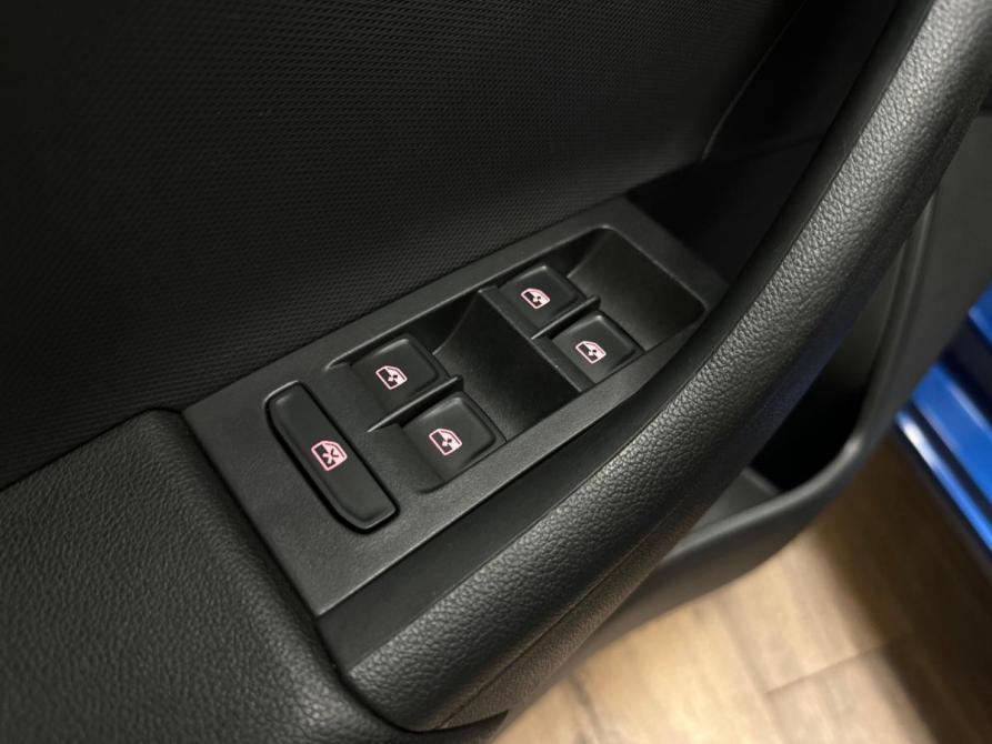 Volkswagen Polo V Рестайлинг Уфа  - изображение 18