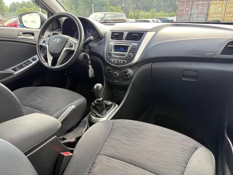Hyundai Solaris I Рестайлинг Нижний Тагил  - изображение 16