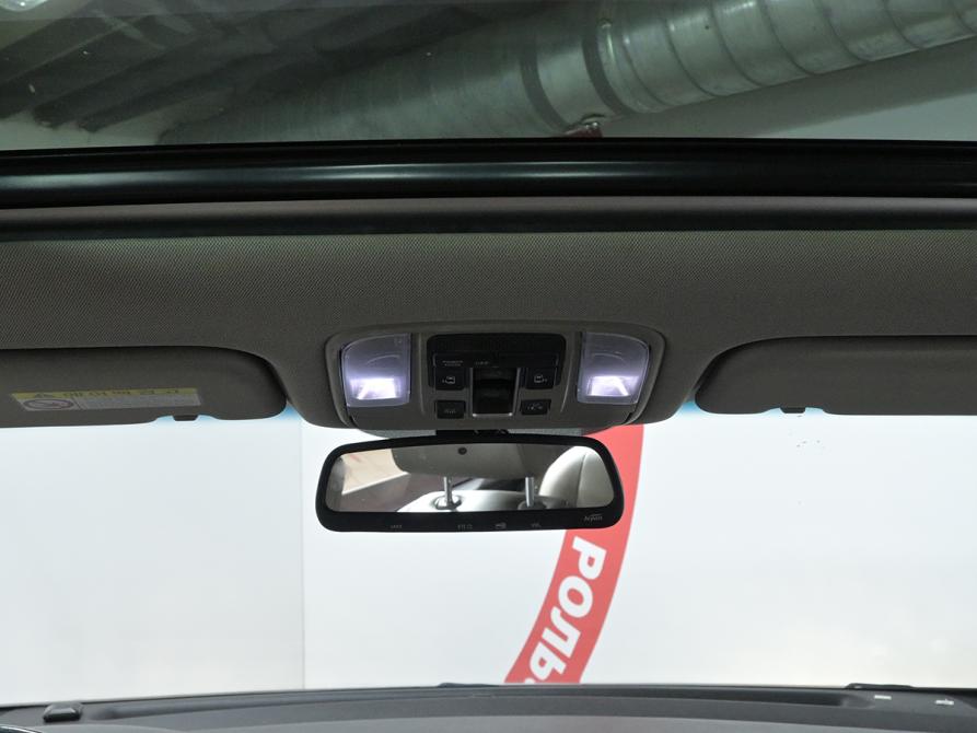 Kia Carnival III Москва  - изображение 19