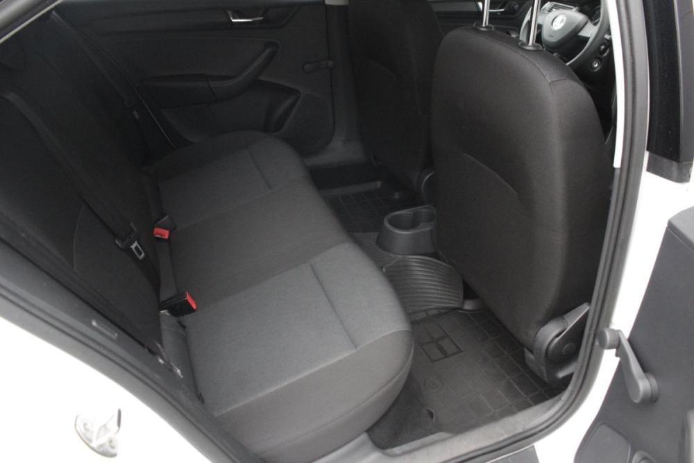 Skoda Rapid I Рестайлинг Брянск  - изображение 18