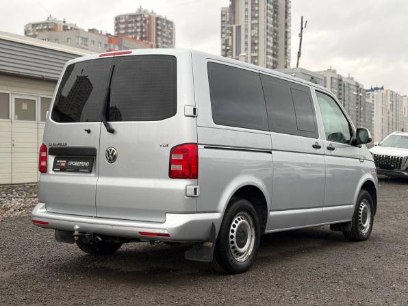 Volkswagen Caravelle T6 с пробегом 2015 года, цена 2 995 000 рублей, 132336 км, минивэн, Автокод Объявления