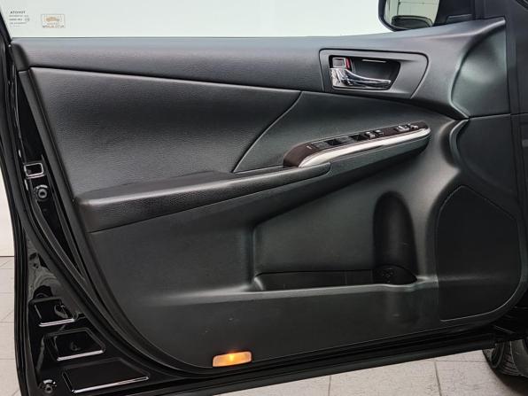 Toyota Camry VII (XV50) Рестайлинг 2 с пробегом 2017 года, цена 2 190 000 рублей, 187899 км, седан, Автокод Объявления