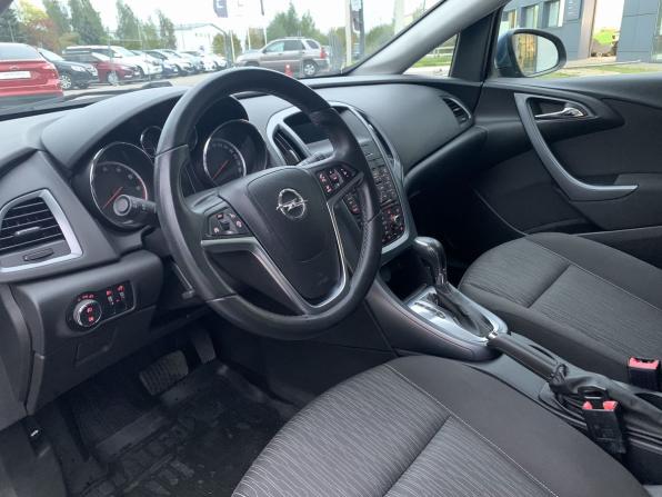 Opel Astra J Рестайлинг с пробегом 2012 года, цена 740 000 рублей, 191703 км, хэтчбек, Автокод Объявления