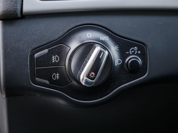 Audi A4 IV (B8) Рестайлинг с пробегом 2012 года, цена 1 298 000 рублей, 165899 км, седан, Автокод Объявления
