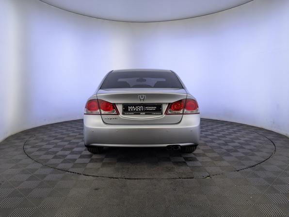 Honda Civic VIII Рестайлинг с пробегом 2009 года, цена 1 100 000 рублей, 157622 км, седан, Автокод Объявления