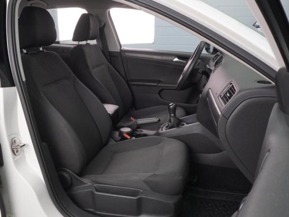 Volkswagen Jetta VI с пробегом 2014 года, цена 1 249 000 рублей, 94220 км, седан, Автокод Объявления