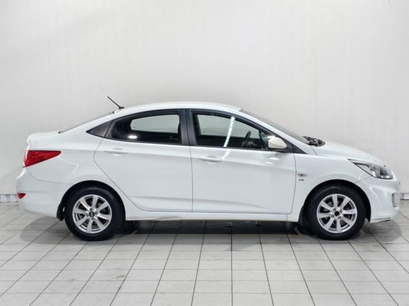Hyundai Solaris I с пробегом 2013 года, цена 774 000 рублей, 145474 км, седан, Автокод Объявления