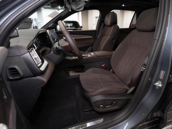 Geely Monjaro I Рестайлинг 2 с пробегом 2026 года, цена 4 250 000 рублей, 50 км, внедорожник, Автокод Объявления