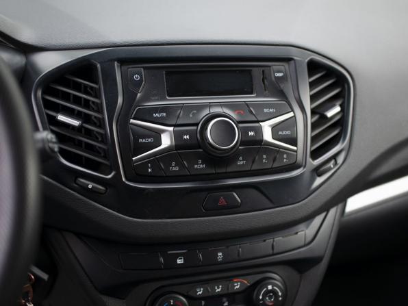 Lada (ВАЗ) Vesta I с пробегом 2016 года, цена 500 000 рублей, 401189 км, седан, Автокод Объявления