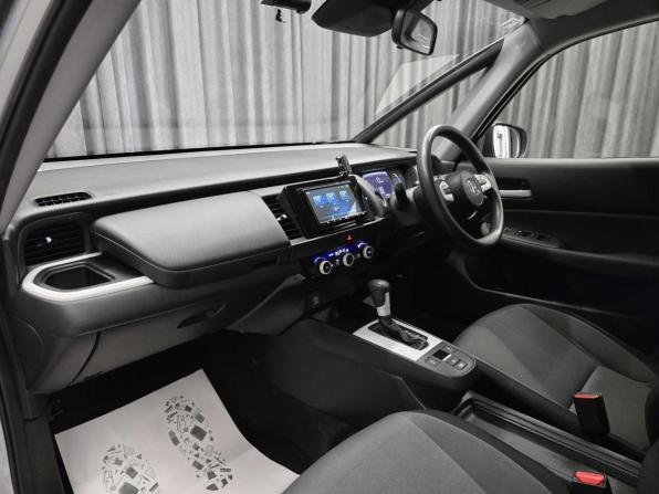 Honda Fit IV с пробегом 2021 года, цена 1 240 000 рублей, 118000 км, хэтчбек, Автокод Объявления