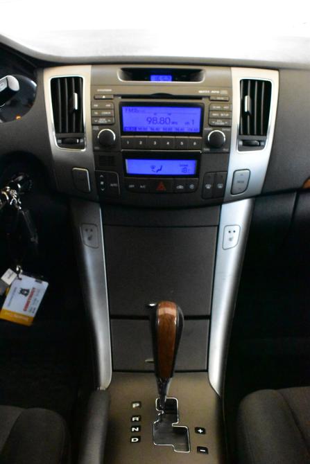 Hyundai Sonata V (NF) Москва  - изображение 7
