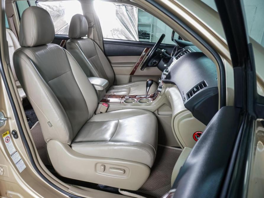 Toyota Highlander II (XU40) Рестайлинг Воронеж  - изображение 8