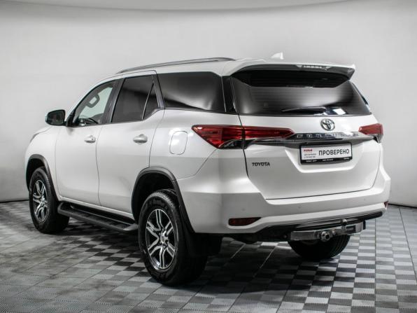 Toyota Fortuner II Рестайлинг с пробегом 2021 года, цена 3 800 000 рублей, 116369 км, внедорожник, Автокод Объявления