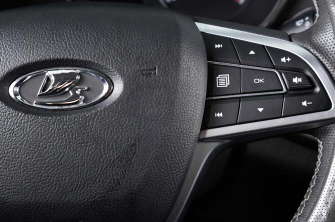 Lada (ВАЗ) Vesta I Рестайлинг (NG) с пробегом 2023 года, цена 1 179 000 рублей, 65000 км, седан, Автокод Объявления